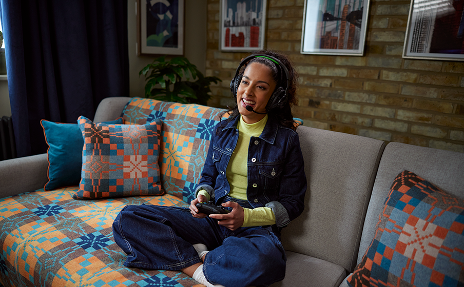 JBL Quantum 360X Wireless for XBOX Mit einem abnehmbaren Boom-Mikrofon mit Stummschaltung kannst du dir bei Bedarf Gehör verschaffen - Image