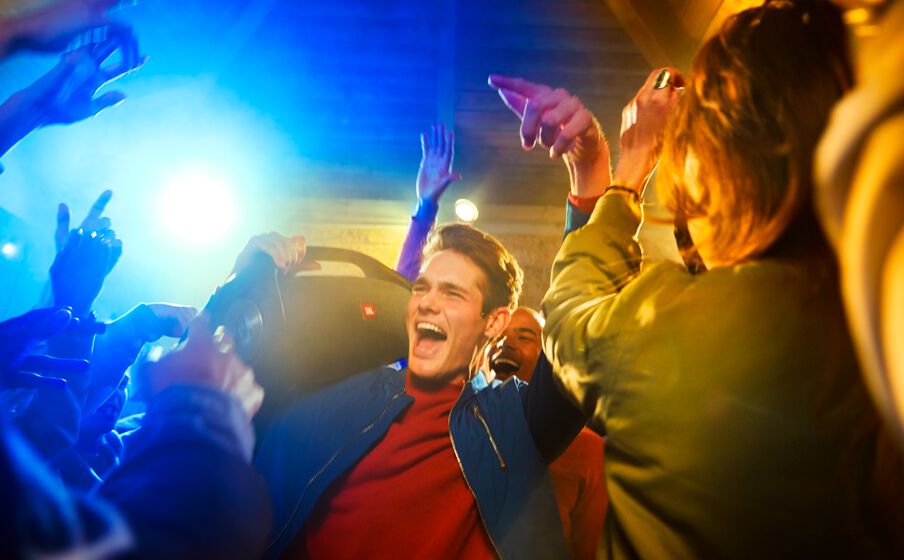 JBL Boombox Kabelloses Streaming via Bluetooth - Image