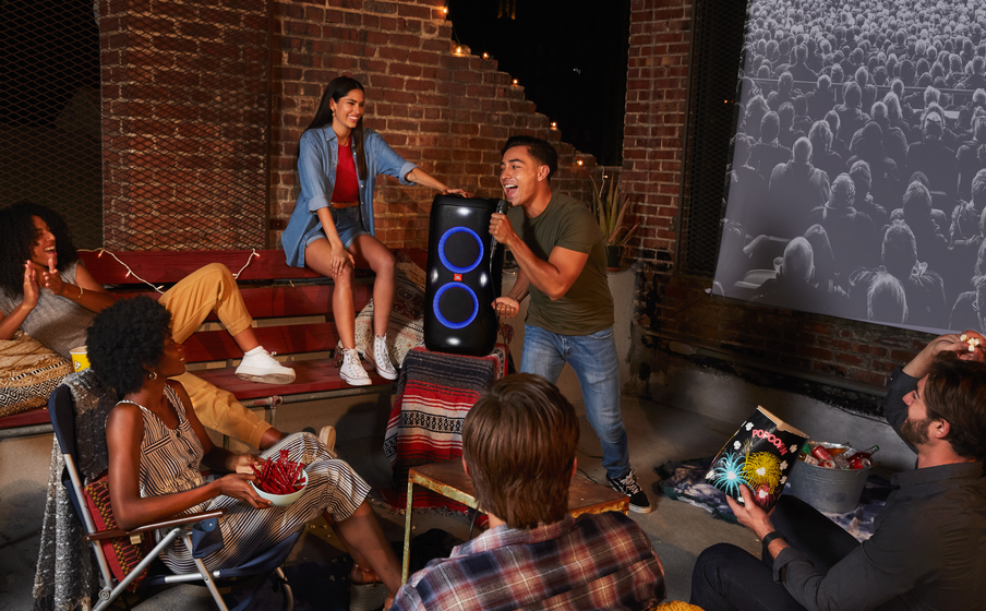 JBL Partybox 310 Bringe die Nacht zum Leuchten - Image