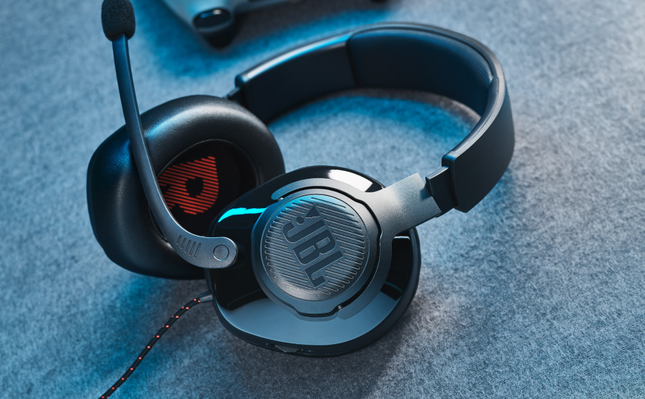 JBL Quantum 300 Sei mittendrin - mit JBL QuantumSOUND Signature - Image